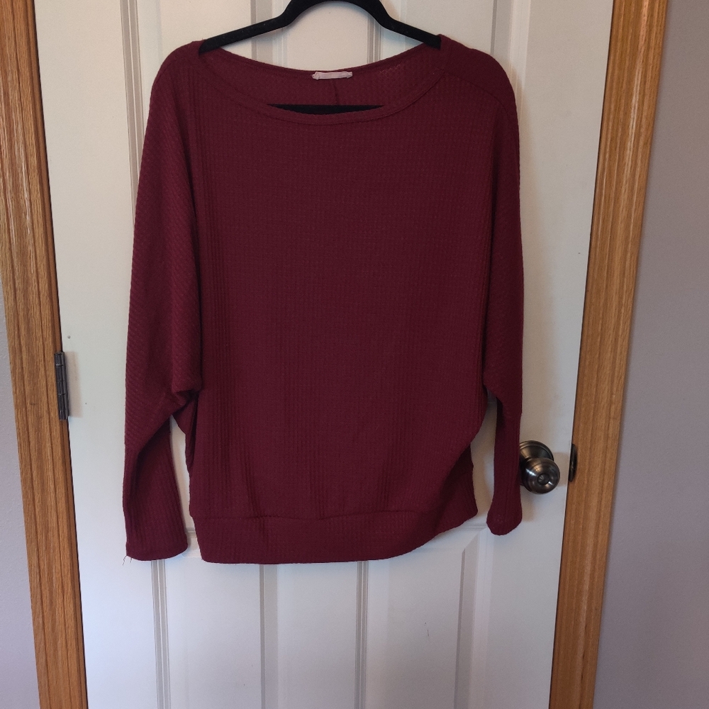 Red Crew Neck Sweater with Relaxed Fit and Soft Knit